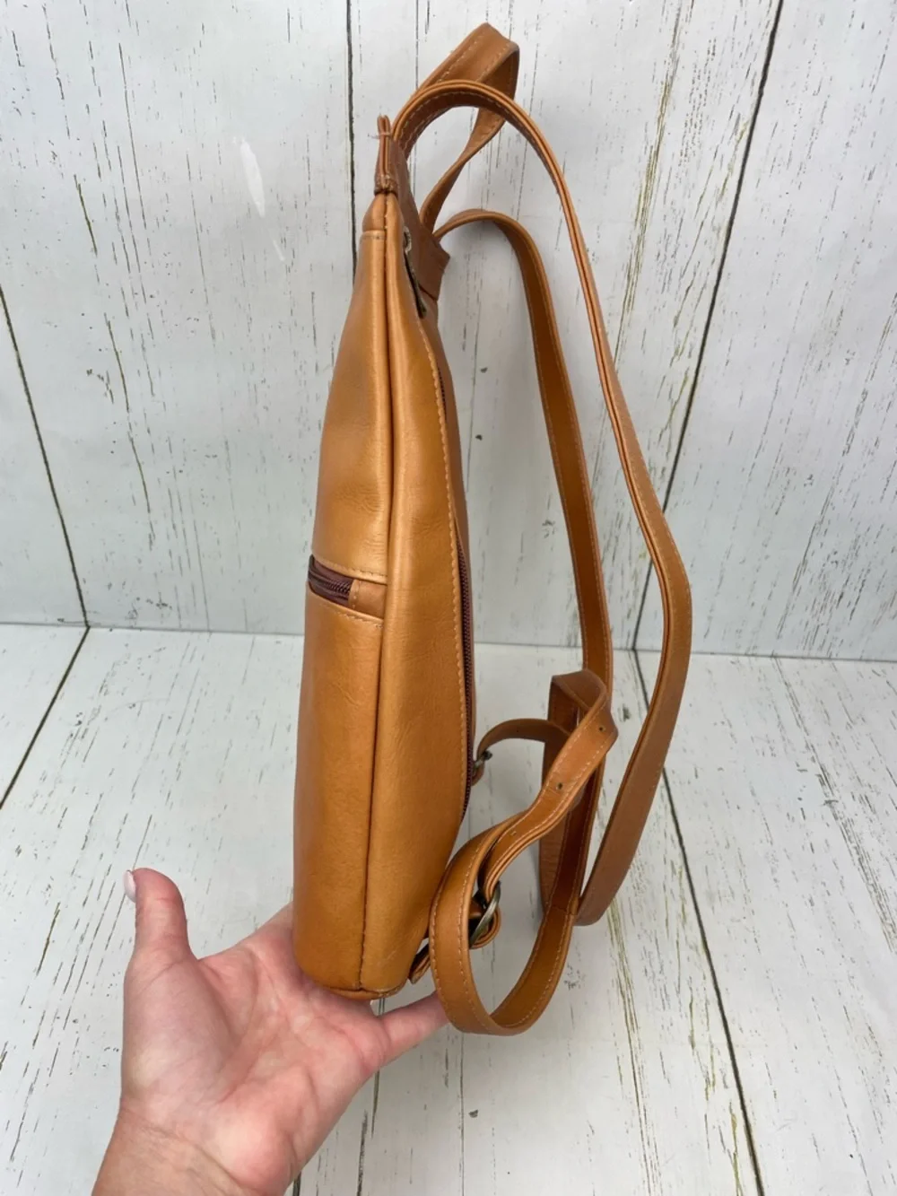 Le Donne Leather Backpack Purse - Picture 14 of 16